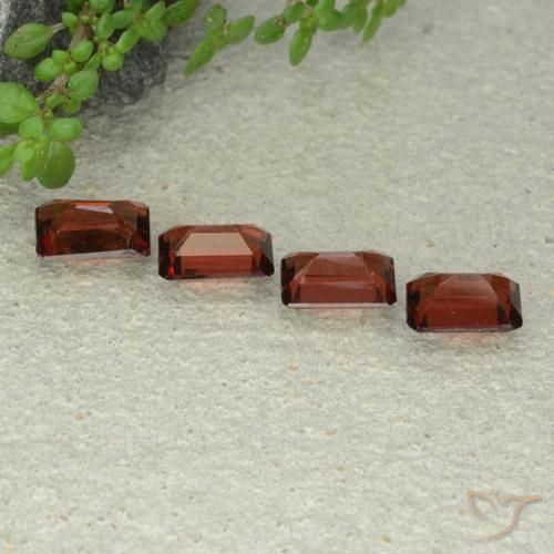 Gemme di Granato Piropo Rosso scuro naturale da 2.48 ct, Ottagonale / Taglio smeraldo, VS