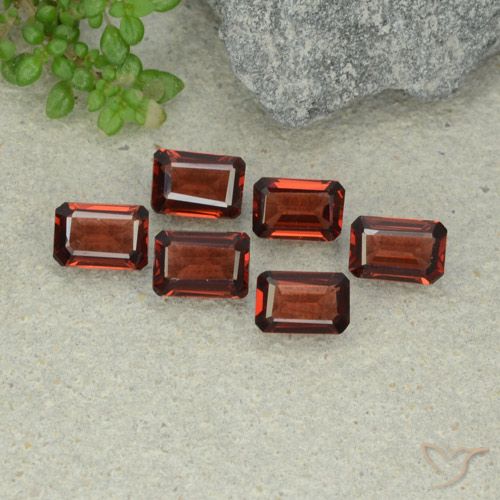 3.66ctw Naturale Rosso scarlatto profondo Granato Piropo, Taglio smeraldo, VS