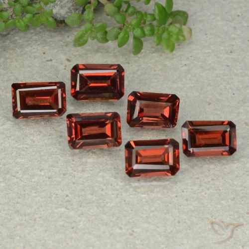 4.10ctw Naturale Rosso scuro Granato Piropo, Taglio smeraldo, VS