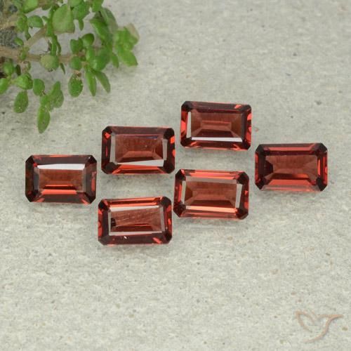 3.41ctw Naturale Rosso scuro Granato Piropo, Taglio smeraldo, VS