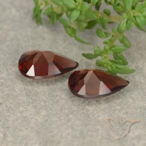 Gemme di Granato Piropo Rosso scuro naturale da 1.90 ct, Forma a pera, VVS-VS