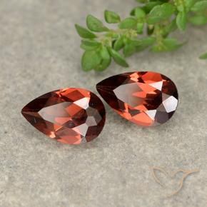 Gemme di Granato Piropo Rosso scuro naturale da 1.75 ct, Forma a pera, VVS-VS