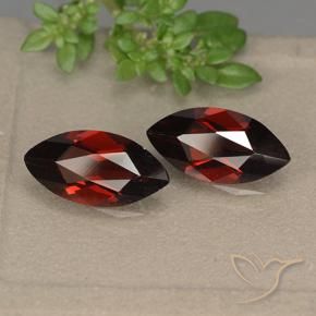 Gemme di Granato Piropo Rosso scuro naturale da 3.70 ct, Taglio marquise, VVS-VS
