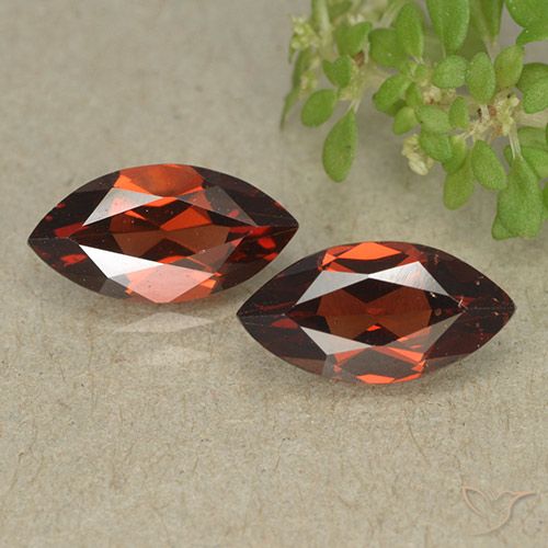 2.56ctw Naturale Rosso scuro Granato Piropo, Taglio marquise, VVS-VS
