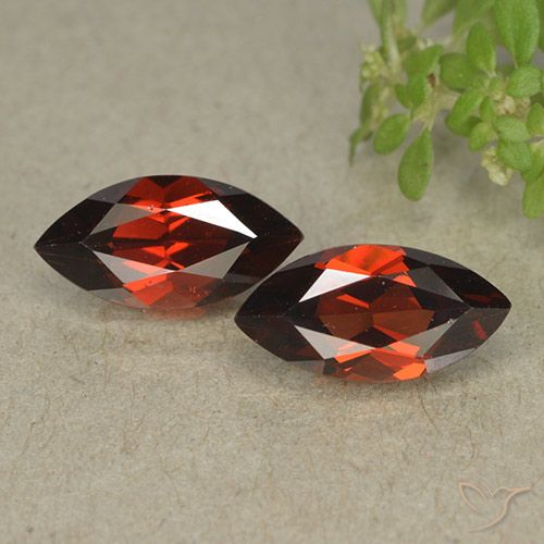 2.73ctw Naturale Rosso scuro Granato Piropo, Taglio marquise, VVS-VS
