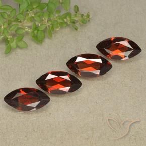 Gemme di Granato Piropo Rosso scuro naturale da 4.41 ct, Taglio marquise, VVS-VS