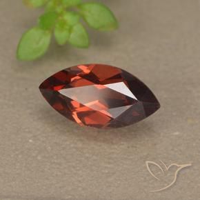 Granato Piropo Rosso scuro naturale da 1.31 ct, Taglio marquise, VVS-VS