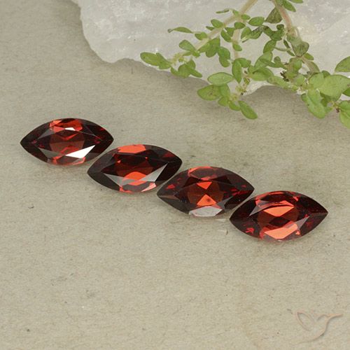 4.53ctw Naturale Rosso scuro Granato Piropo, Taglio marquise, VVS-VS