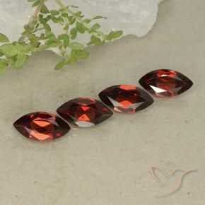 Gemme di Granato Piropo Rosso scuro naturale da 4.53 ct, Taglio marquise, VVS-VS