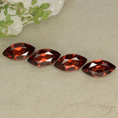 4.05ctw Naturale Rosso scuro Granato Piropo, Taglio marquise, VVS-VS