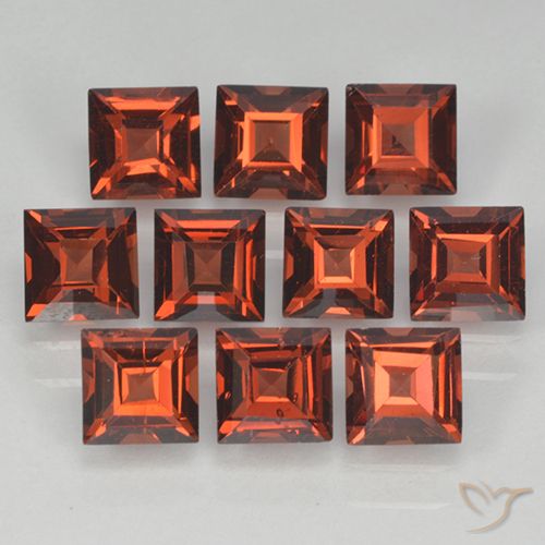 4.45ctw Naturale Rosso scuro Granato Piropo, Quadrato, VVS-VS