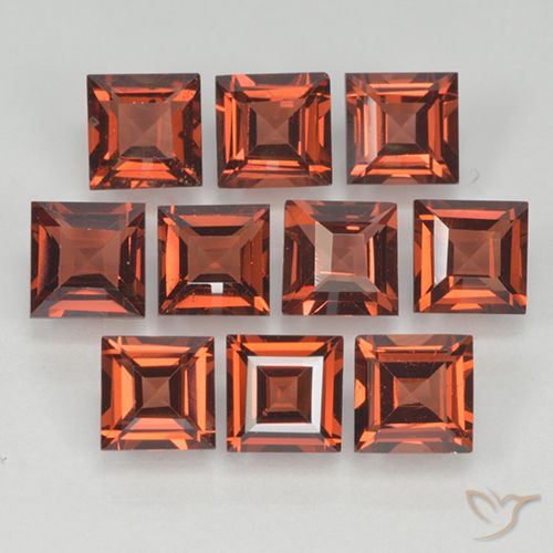 4.07ctw Naturale Rosso brillante Granato Piropo, Quadrato, VVS-VS