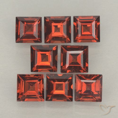 3.67ctw Naturale Rosso scarlatto Granato Piropo, Quadrato, VVS-VS