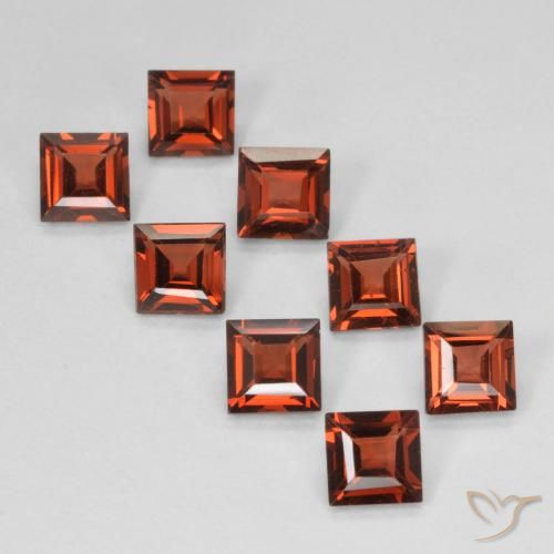 3.22ctw Naturale Rosso scuro Granato Piropo, Quadrato, VVS-VS