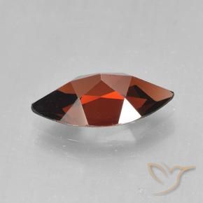 Granato Piropo Sangria rossa naturale da 1.84 ct, Taglio marquise, VVS-VS