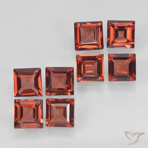 2.98ctw Naturale Rosso medio Granato Piropo, Quadrato, VVS-VS