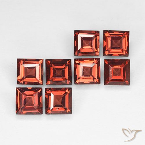 3.54ctw Naturale Rosso medio Granato Piropo, Quadrato, VVS-VS
