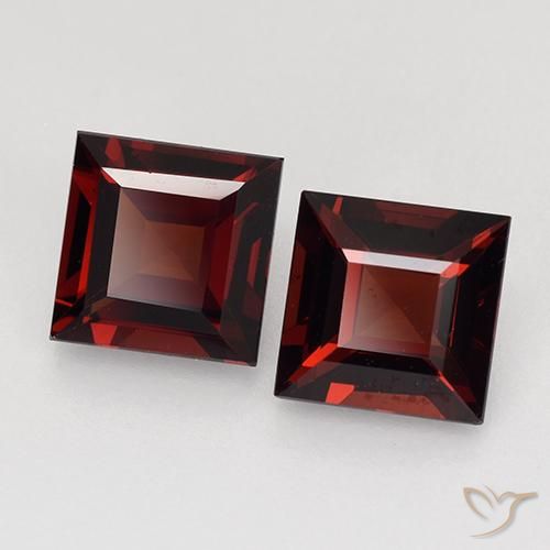 Gemme di Granato Piropo Rosso scuro naturale da 2.79 ct, Quadrato, VVS-VS