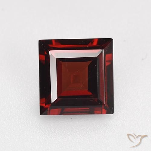 1.82ct Naturale Rosso Sangue Profondo Granato Piropo, Quadrato, VVS-VS
