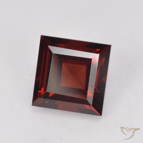 Granato Piropo Rosso scuro naturale da 2.09 ct, Quadrato, VS