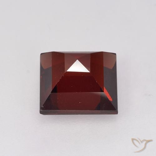 Granato Piropo Rosso scuro naturale da 2.09 ct, Quadrato, VS