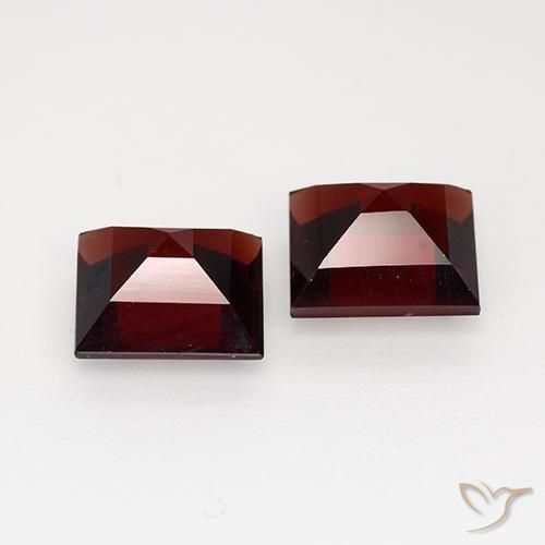 Gemme di Granato Piropo Rosso scuro naturale da 3.91 ct, Quadrato, VVS-VS