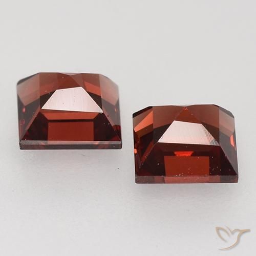Gemme di Granato Piropo Rosso scuro naturale da 1.00 ct, Quadrato, VVS-VS