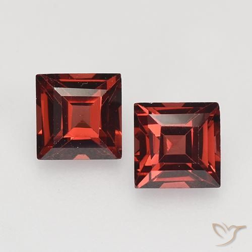 1.00ctw Naturale Rosso scuro Granato Piropo, Quadrato, VVS-VS