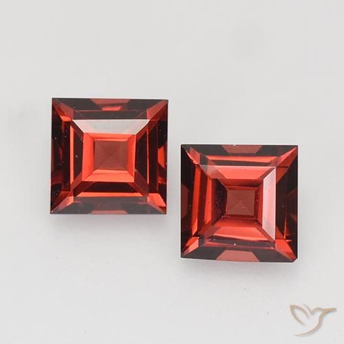 0.92ctw Naturale Rosso scarlatto profondo Granato Piropo, Quadrato, VVS-VS