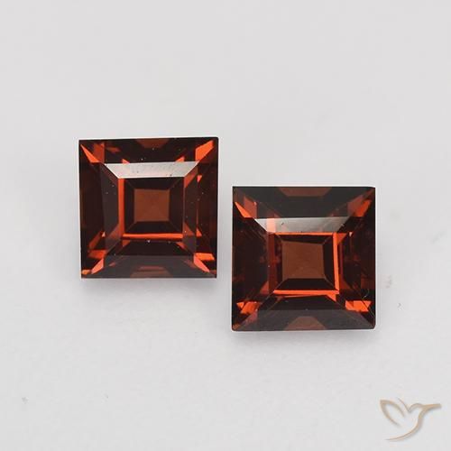 Granato piropo naturale rosso da 1,02 ct, quadrato, VVS-VS
