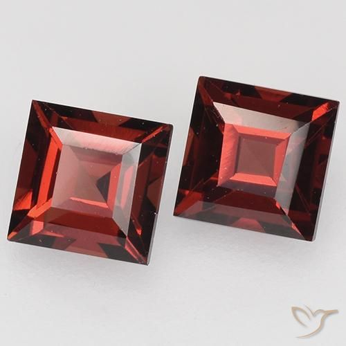 Granato piropo naturale rosso da 1,05 ct, quadrato, VVS-VS