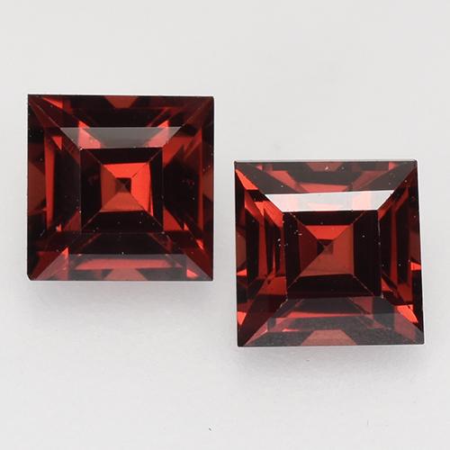 Granato piropo naturale rosso da 1,10 ct, quadrato, VVS-VS