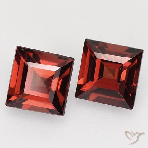 Gemme di Granato Piropo Rosso Sangue Profondo naturale da 0.89 ct, Quadrato, VVS-VS