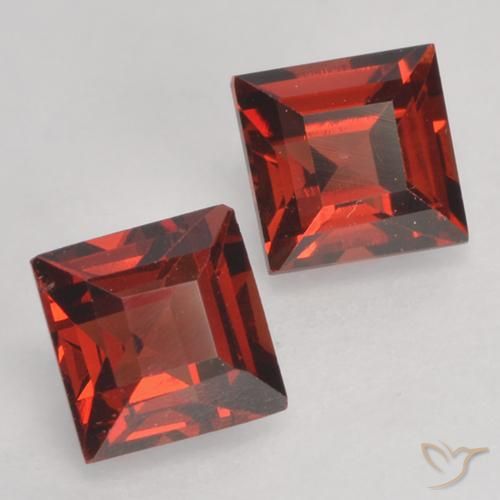 Gemme di Granato Piropo Sangria rossa naturale da 1.03 ct, Quadrato, VVS-VS