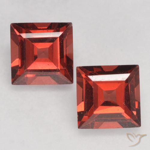 0.93ctw Naturale Rosso scuro Granato Piropo, Quadrato, VVS-VS