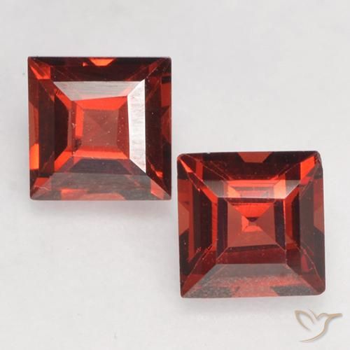 0.98ctw Naturale Rosso scarlatto Granato Piropo, Quadrato, VVS-VS