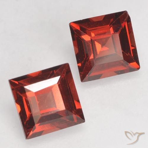 Gemme di Granato Piropo Rosso scarlatto naturale da 0.98 ct, Quadrato, VVS-VS