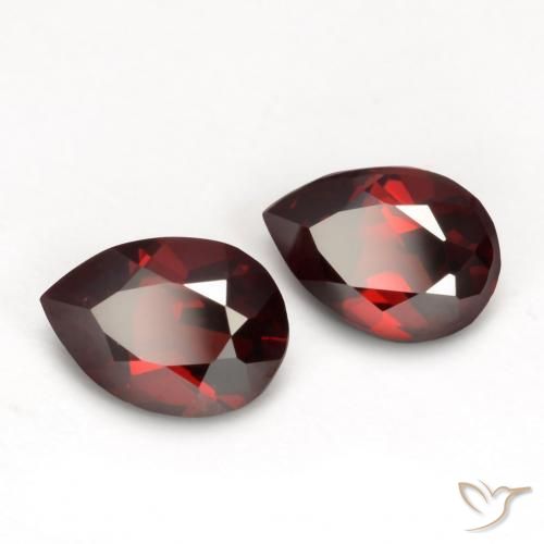 Gemme di Granato Piropo Rosso Sangue Profondo naturale da 1.68 ct, Forma a pera, VVS-VS