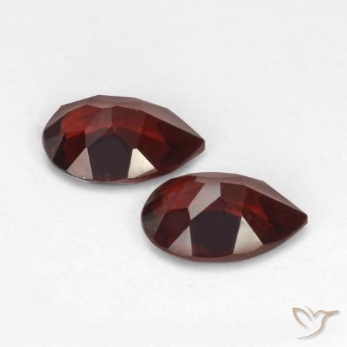 Gemme di Granato Piropo Rosso scuro naturale da 1.62 ct, Forma a pera, VVS-VS