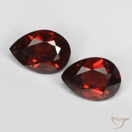 1.73ctw Naturale Rosso scuro Granato Piropo, Forma a pera, VS