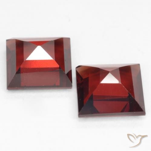 Gemme di Granato Piropo Ribes Rosso naturale da 4.04 ct, Quadrato, VVS-VS