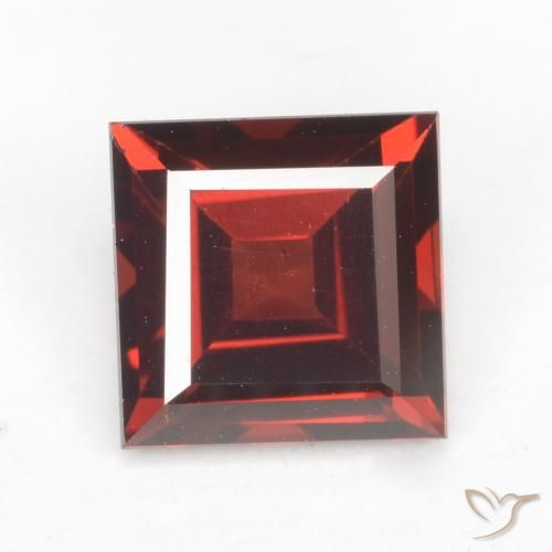 2.06ct Naturale Rosso Sangue Profondo Granato Piropo, Quadrato, VVS-VS