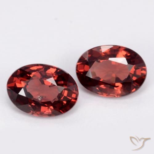 Granato piropo naturale rosso da 2,11 ct, taglio ovale, VS