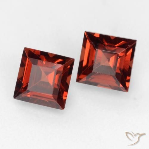 Gemme di Granato Piropo Rosso scuro naturale da 1.02 ct, Quadrato, VVS-VS