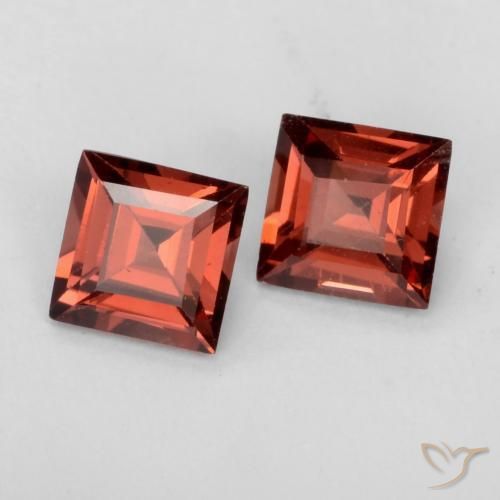 Gemme di Granato Piropo Rosso medio-scuro naturale da 0.88 ct, Quadrato, VVS-VS