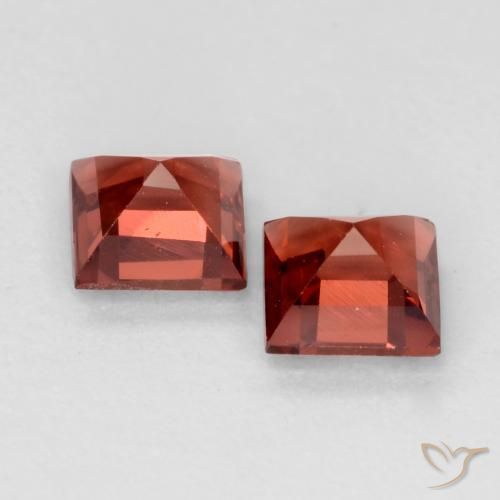 Gemme di Granato Piropo Rosso medio-scuro naturale da 0.88 ct, Quadrato, VVS-VS