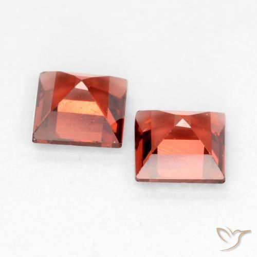 Gemme di Granato Piropo Rosso scarlatto naturale da 0.88 ct, Quadrato, VVS-VS