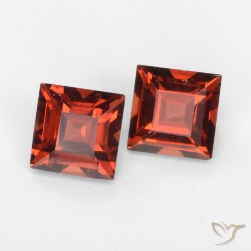 Gemme di Granato Piropo Rosso scuro naturale da 0.91 ct, Quadrato, VVS-VS