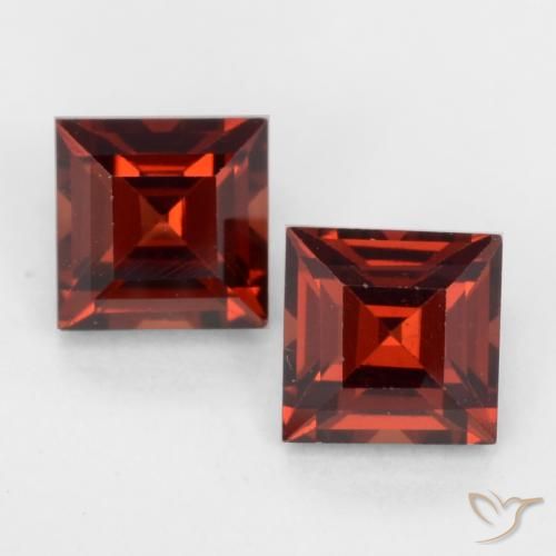 1.04ctw Naturale Rosso scuro Granato Piropo, Quadrato, VVS-VS