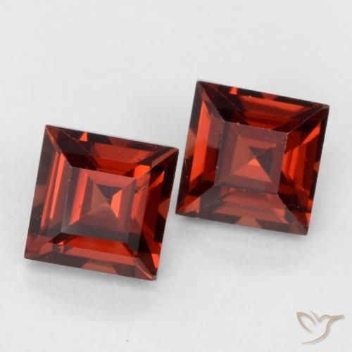 Gemme di Granato Piropo Rosso scuro naturale da 1.04 ct, Quadrato, VVS-VS